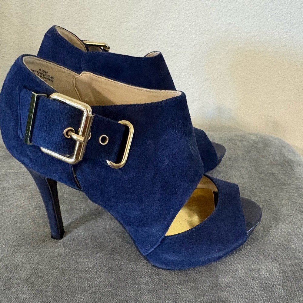 Nine West Navy Suede Heels with Buckle